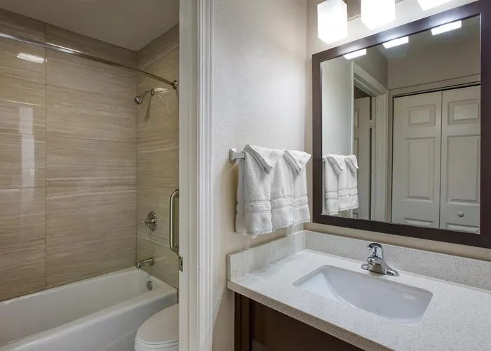 Western North 3* Phoenix